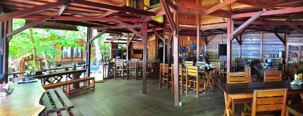 Raja Ampat Dive Resort Tapokreng Luaran gambar