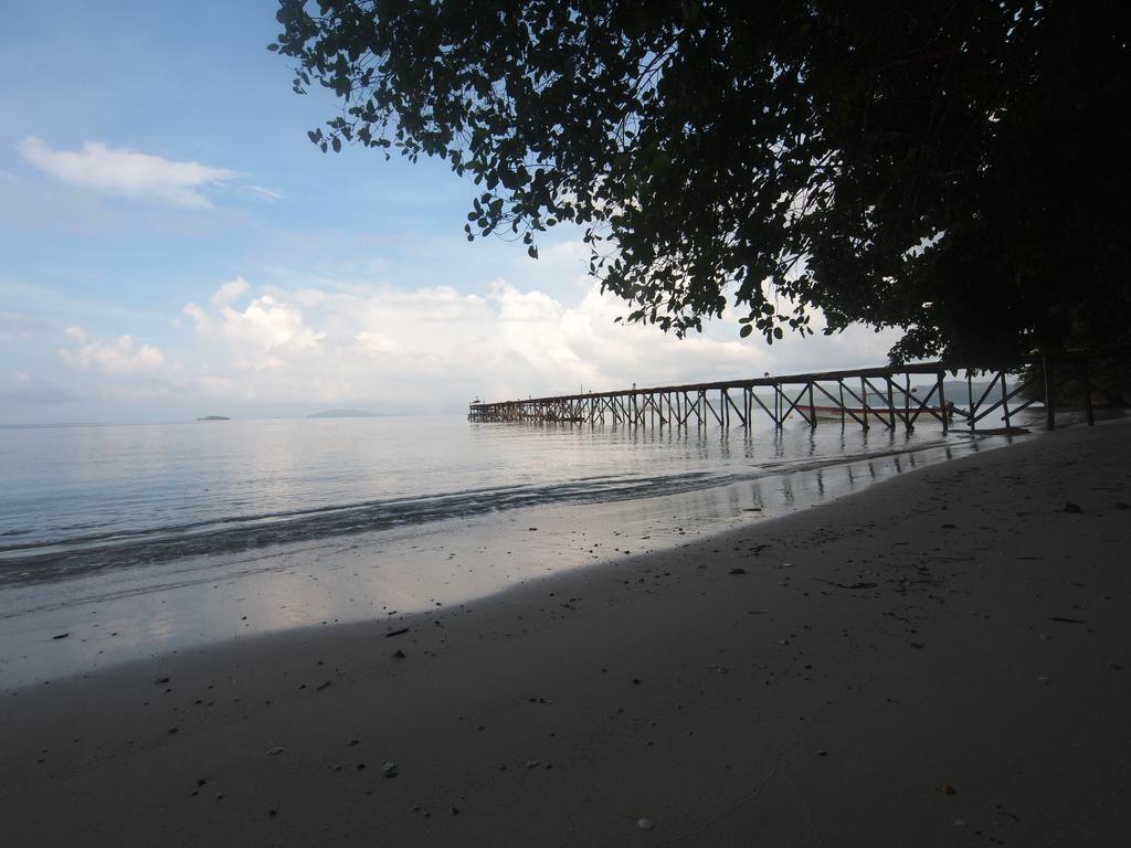 Raja Ampat Dive Resort Tapokreng Luaran gambar