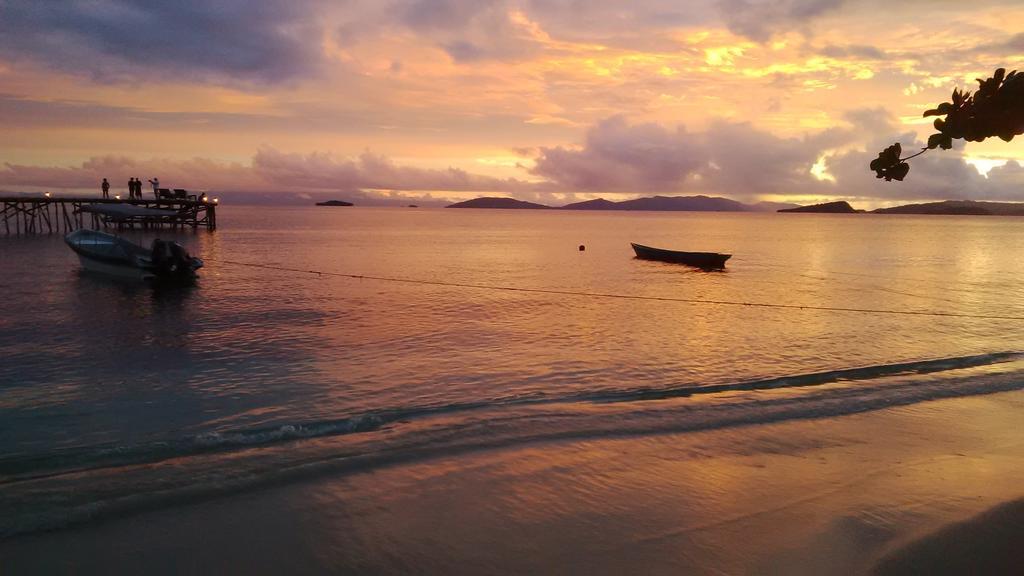 Raja Ampat Dive Resort Tapokreng Luaran gambar