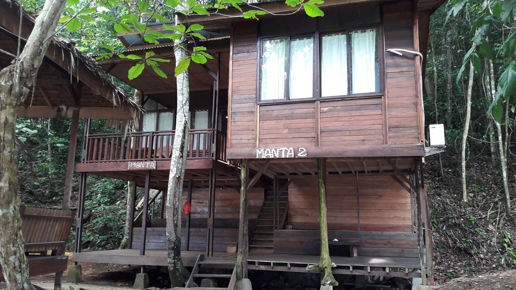 Raja Ampat Dive Resort Tapokreng Luaran gambar